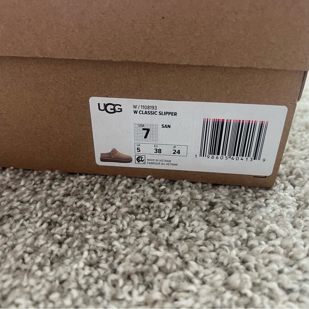 Uggs - image 3